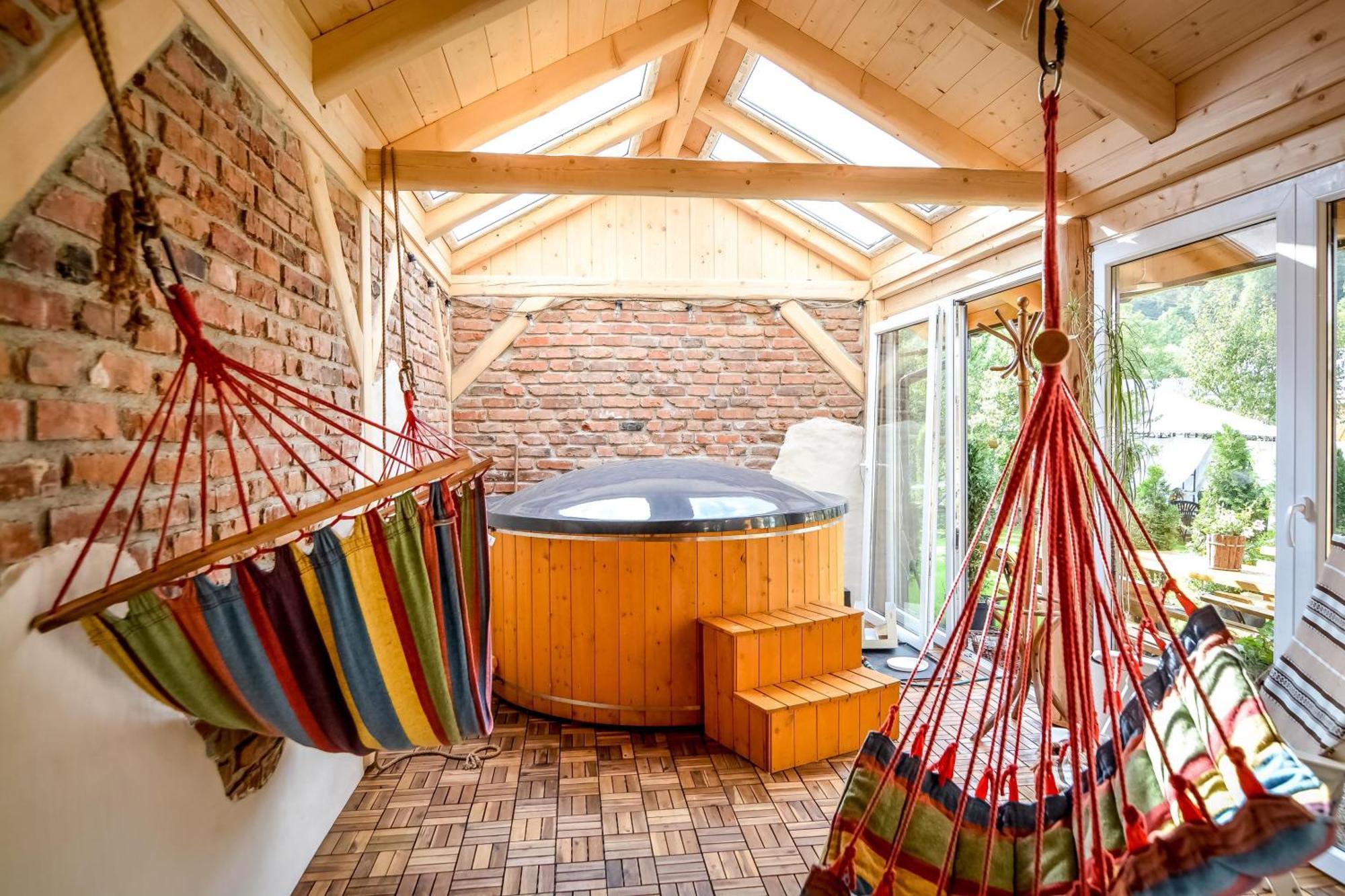 Ciukrowa Chatka Sauna & Jacuzzi Poronin Bagian luar foto